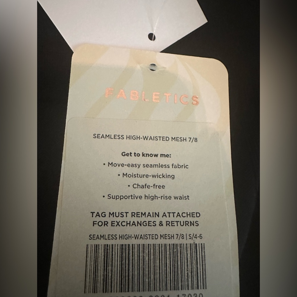 NWT Fabletics leggings size small - Picture 7 of 7